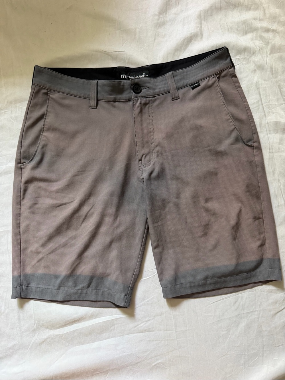 Travis Mathew Performance Shorts Brown Gray Ombre Mens Size 32 Golf Chino